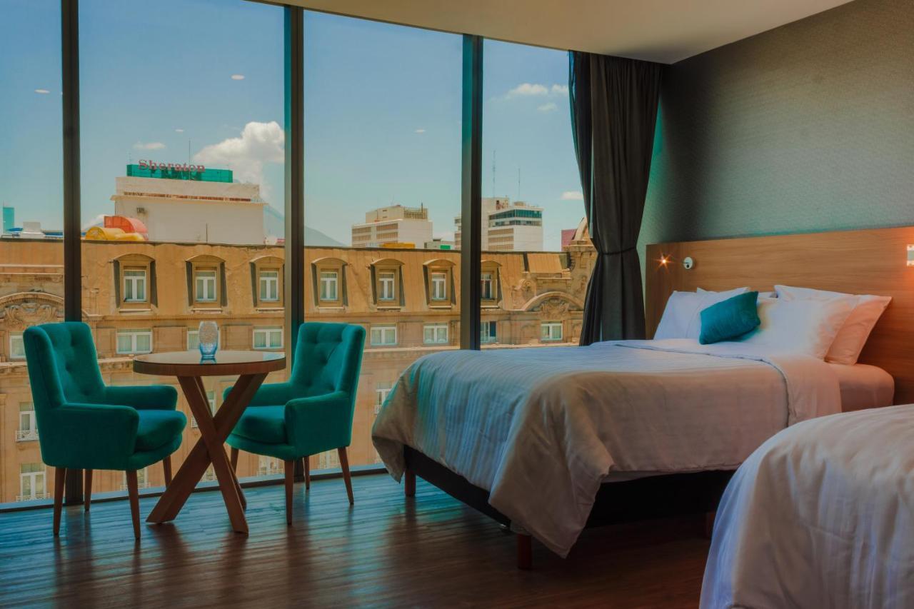 Hotel Kavia מונטריי מראה חיצוני תמונה